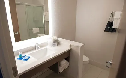 Holiday Inn Express & Suites Dayton North - Vandalia By IHG