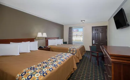 Travelodge by Wyndham Orangeburg