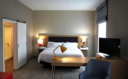 Hampton Inn Forsyth