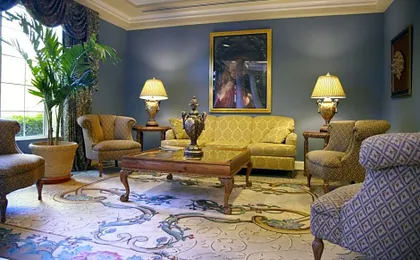 Trianon Bonita Bay Hotel