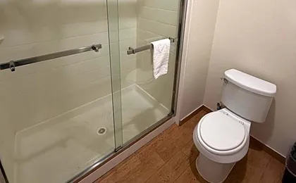 Crystal Inn & Suites IAH Humble