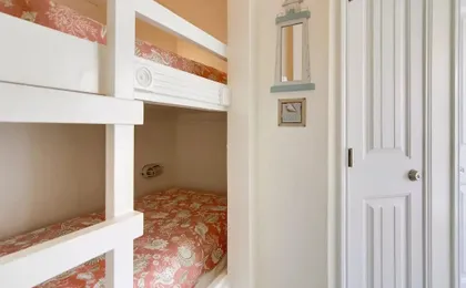 Seascape 1303 Studio Bedroom Condo by RedAwning