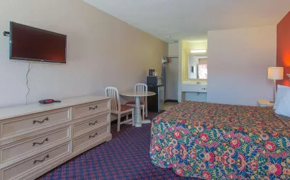 Studios And Suites 4 Less Battlefield Blvd
