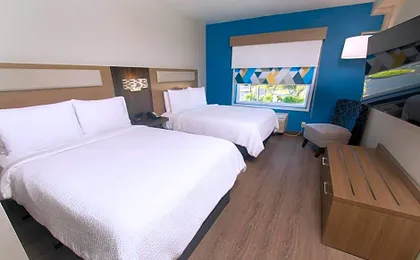 Holiday Inn Express & Suites Cocoa by IHG