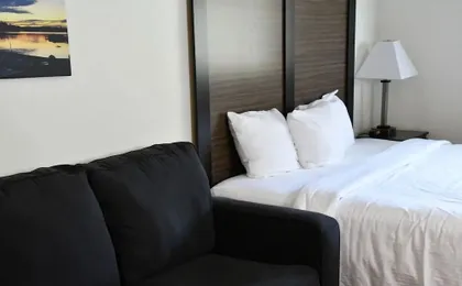 Menominee River Extended Stay Hotel