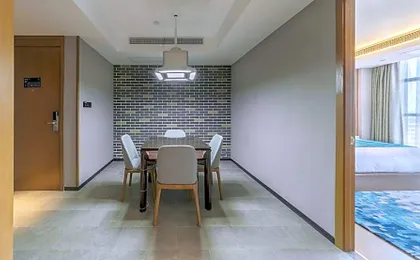 Mehood Lestie Hotel (Hangzhou Xixi Wetland Science and Technology City)