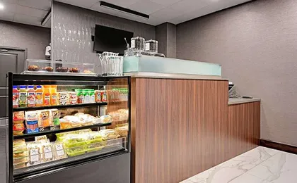 DoubleTree by Hilton Denver International Airport