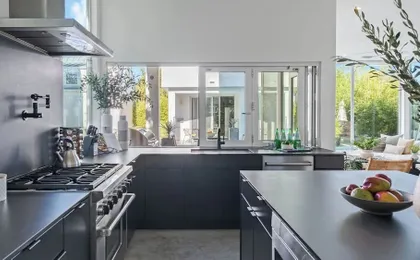 Luxe 9bdr Retreat w/ Putting Green + Game Room Bouldin Collective by Avantstay