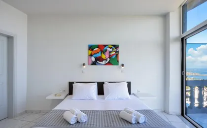 Loucerna Art Hotel