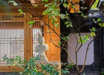 Lijiang Zen Garden Hotel