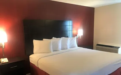 Red Roof Inn & Suites San Angelo