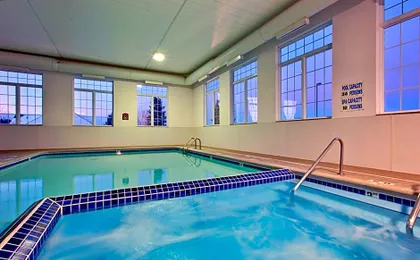 Holiday Inn Express Hotel & Suites Cadillac By IHG