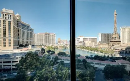 Stay Together Suites - Condominium Sleeps 9 With Strip View - NO RESORT FEES