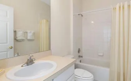 Lucky Charm - Budget-friendly 5 bed vacation home, close to Disney World