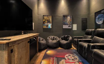 Birch Lodge by Avantstay Indoor Pool, Theater, Game Room & Stunning Views!