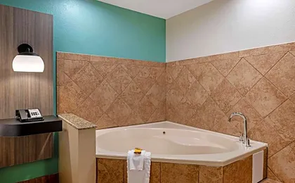 Best Western Plus Greenwood/Indy South Inn