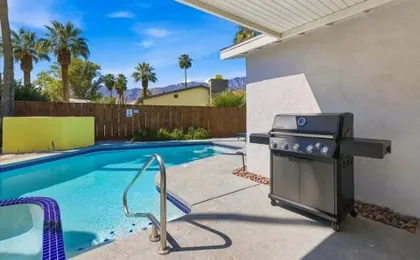 Welcome to Casa Cielo Vista, a Bright South Palm Springs Retreat!