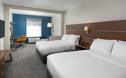 Holiday Inn Express & Suites Orlando International Airport