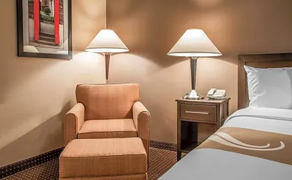 Quality Inn Elgin I-90