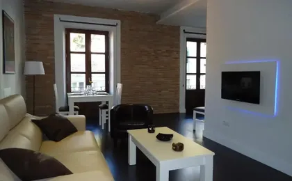 Apartamentos Turisticos Mauror