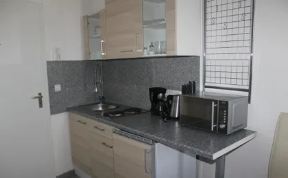 Lipp Apartments