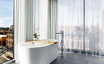 Le Meridien Columbus, The Joseph