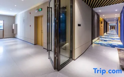 M Hotel