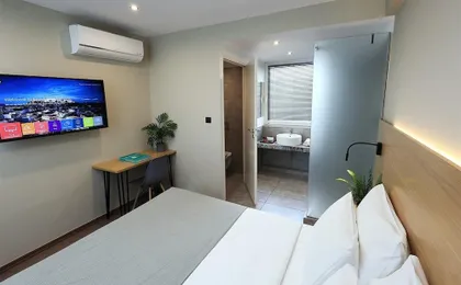 Arcade Hotel