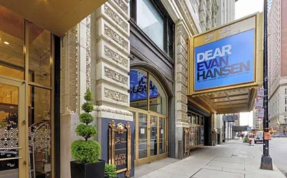 Hampton Inn Majestic Chicago Theatre District