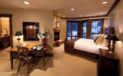 Two Bedroom Junior Suite 2 Apartment Hotel by RedAwning