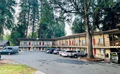 Shasta Inn