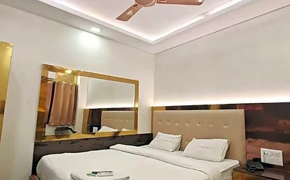 Hotel Apple Villa @ New Delhi