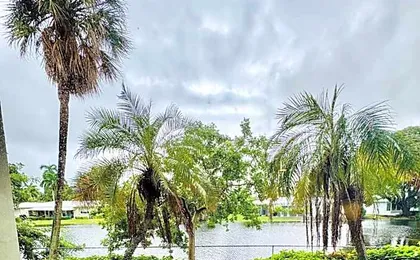 Surfsider Resort - A Timeshare Resort