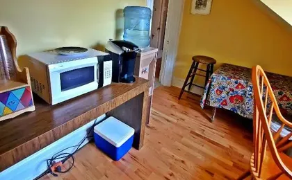 Point Breeze Guest House