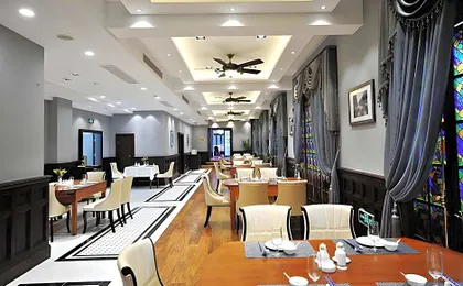 Mason Hotel