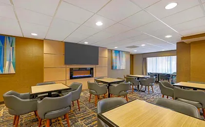 Best Western On The Avenue