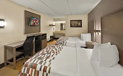 Red Roof Inn Chapel Hill - UNC