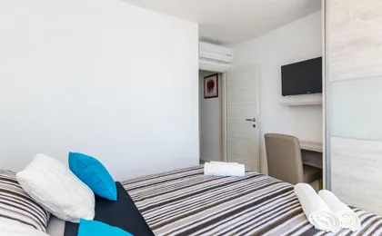 Apartments Lazarin