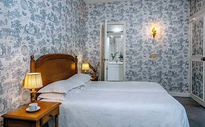 Hotel des Grandes Ecoles