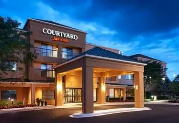 Courtyard by Marriott Elgin West Dundee