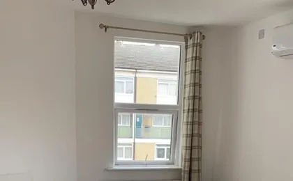Newly Refurbished Flat in Camberwell, London