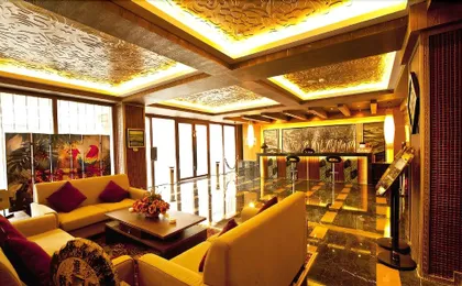 Chengdu Huanhua Jincheng Hotel
