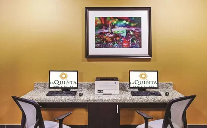 La Quinta Inn & Suites by Wyndham Jourdanton - Pleasanton