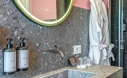 Relais Trevi 95 Boutique Hotel