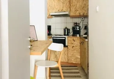 Stefanias sunny Acropolis Studio on Drakou pedestrian