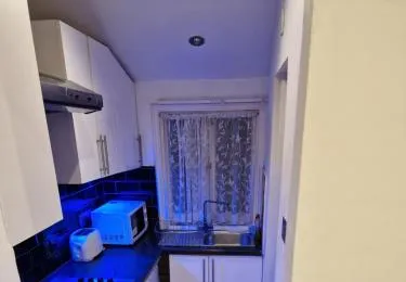 Cosy Studio Apartment In FULHAM