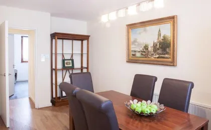Stylish Apartments Next To Buckingham Palace