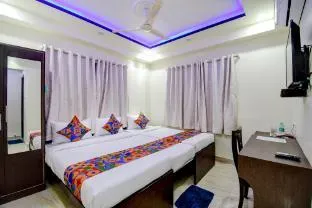 Fabhotel Anchorage Inn - Nr. Axis Mall