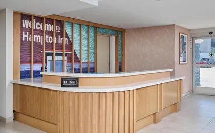 Hampton Inn & Suites Hermosa Beach