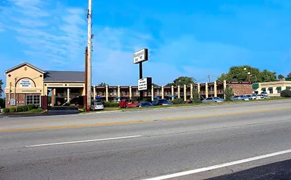 Bluegrass Inn